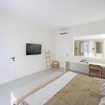 Casa Z - Seminyak 3Br Villa With Private Pool